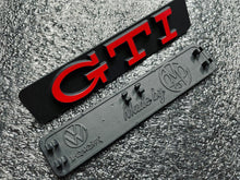 Load image into Gallery viewer, X2 GTI euro Side Badge Volkswagen Golf 3 mk3 emblema lateral
