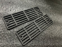 Load image into Gallery viewer, X2 Grill Indicator BMW E30
